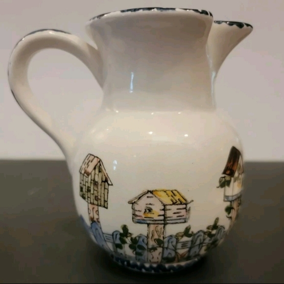 Vintage Collectible Ceramic International Heartland Decorative Pitcher & Basin - Picture 3 of 9